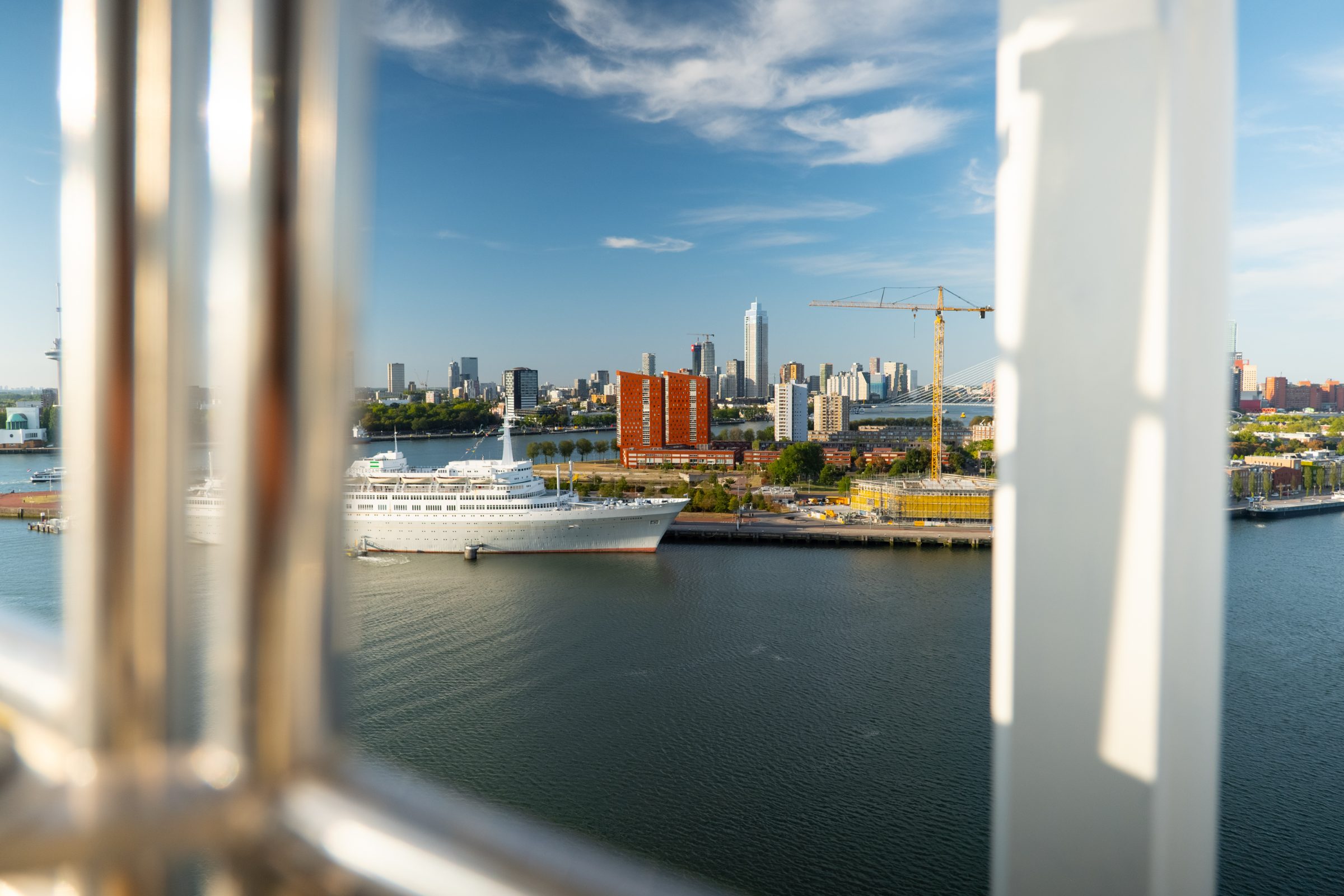 Uitzicht vanaf de boot richting de Beelen Eye